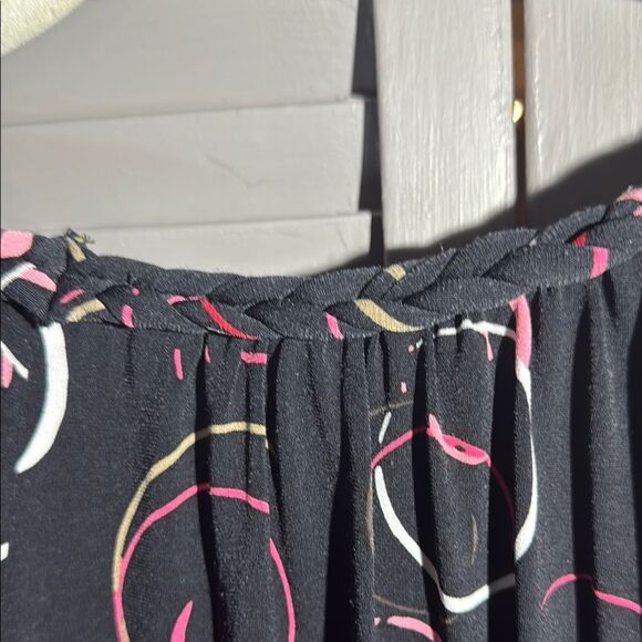Black Blouse with Pink and White Swirls - Picture 4 of 8